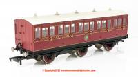R40090 Hornby NBR 6 Wheel 3rd Class Coach number 1169 in NBR livery - Era 2